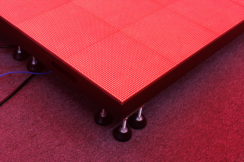 How-to-to-Choose-the-Right-Led-Floor-Factory