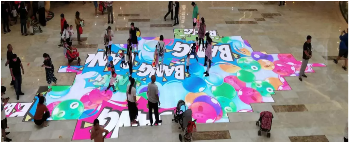 Wie benutze ich interaktive Bodenfliesen?