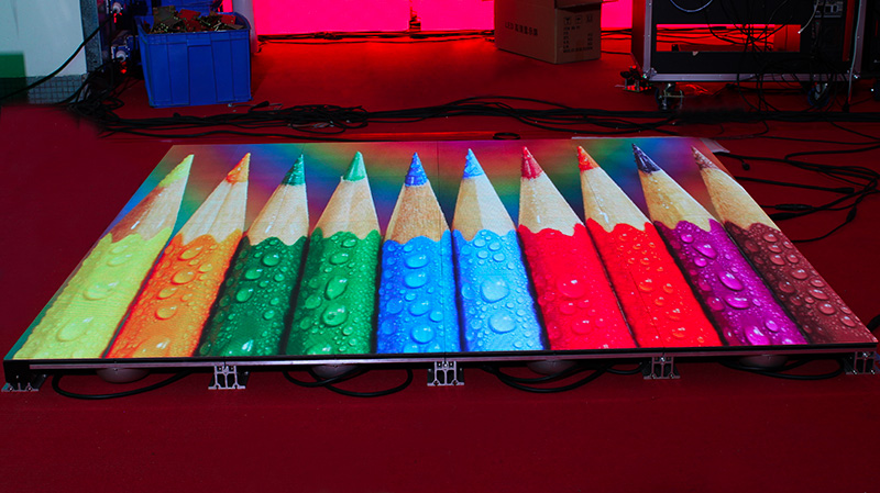 Wie funktioniert ein Video -LED -Boden?