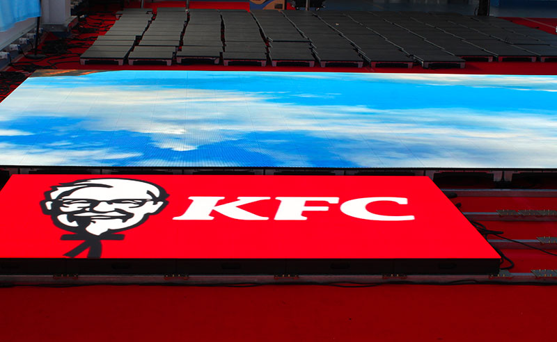 Wie installiert man einen Video -LED -Boden?