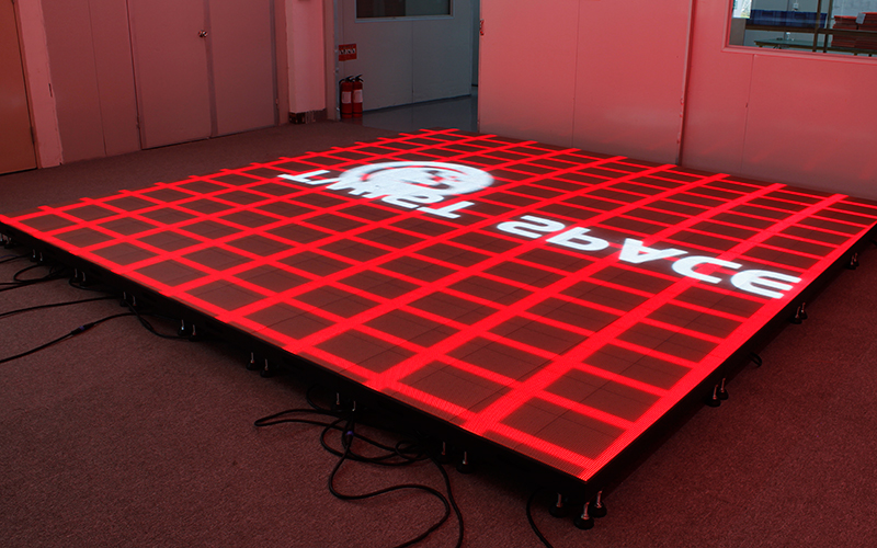 Was sind die Vorteile der Verwendung eines LED -Videobodens?