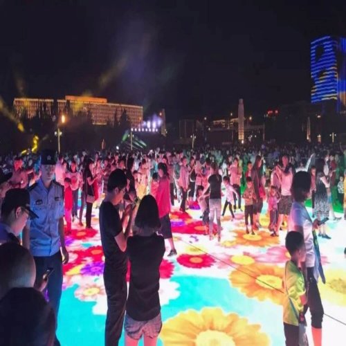 digitales Wanddisplay