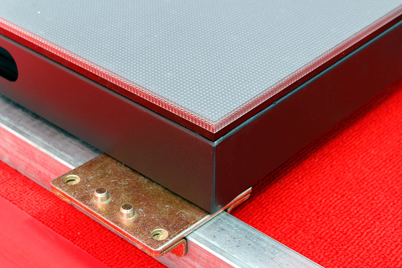 Können LED -Bodenfabriken Böden für den Gebrauch im Freien schaffen?