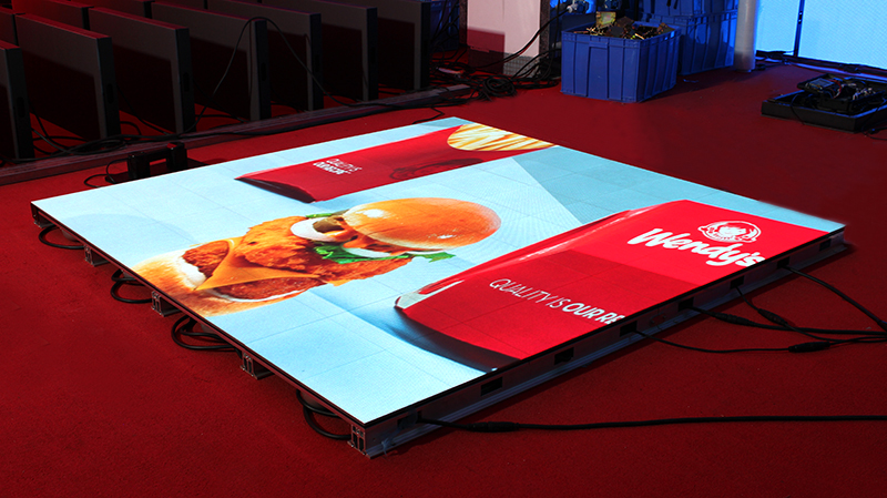 Was sind die technischen Spezifikationen eines LED -Videobodens?